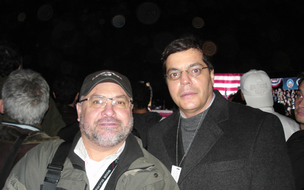  Ali kamel e david presas, 2008, novembro, Ali Kamel, diretor-executivo de jornalismo, ao lado do repórter David Presas, no último comício do candidato democrata Barack Obama antes das eleições, na Virgínia